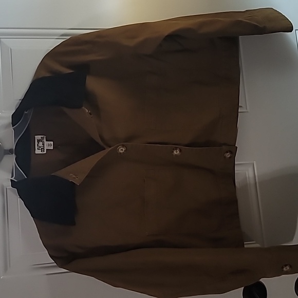 Chic Tan Utility Jacket with Black Collar - Picture 4 of 12